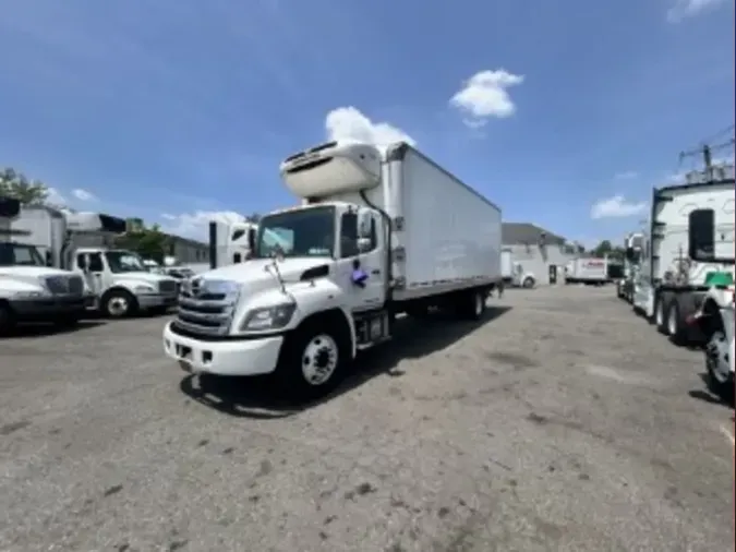 2019 HINO 268