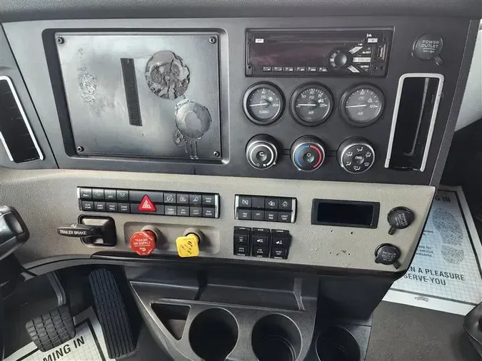 2022 FREIGHTLINER CASCADIA
