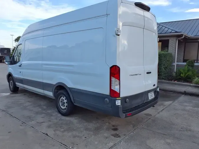 2021 FORD MOTOR COMPANY TRANSIT 250 HI ROOF