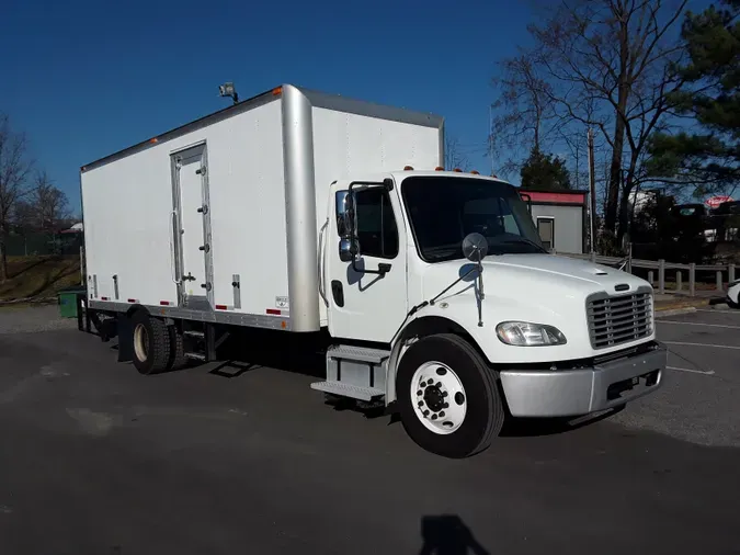 2018 FREIGHTLINER/MERCEDES M2 106