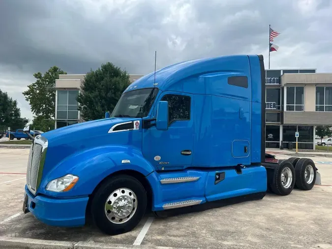 2022 Kenworth T680