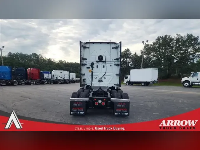 2020 FREIGHTLINER CA126