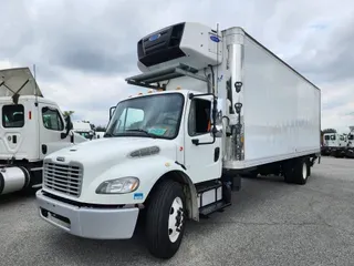 2015 FREIGHTLINER/MERCEDES M2 106