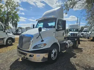 2019 NAVISTAR INTERNATIONAL RH613 DAYCAB S/A