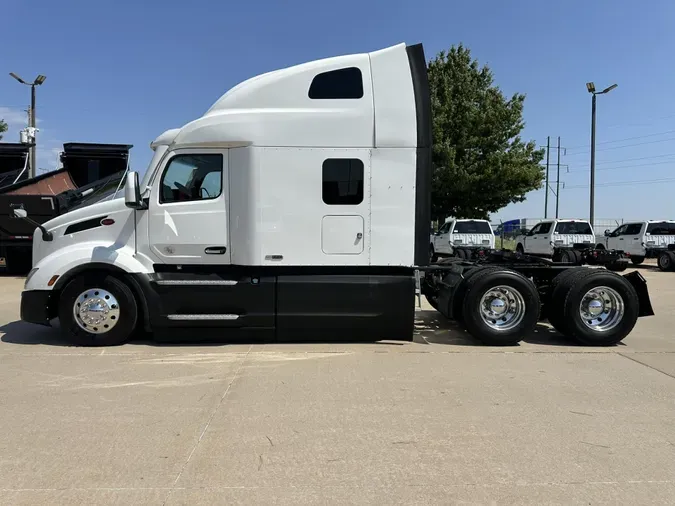 2022 Peterbilt 579609791eaf63b5304a03fd7b5aa22c237
