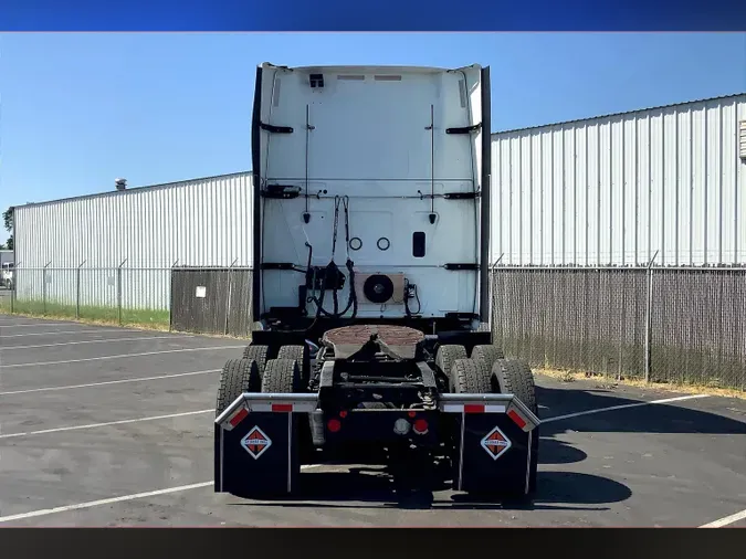 2021 INT LT625 6x4