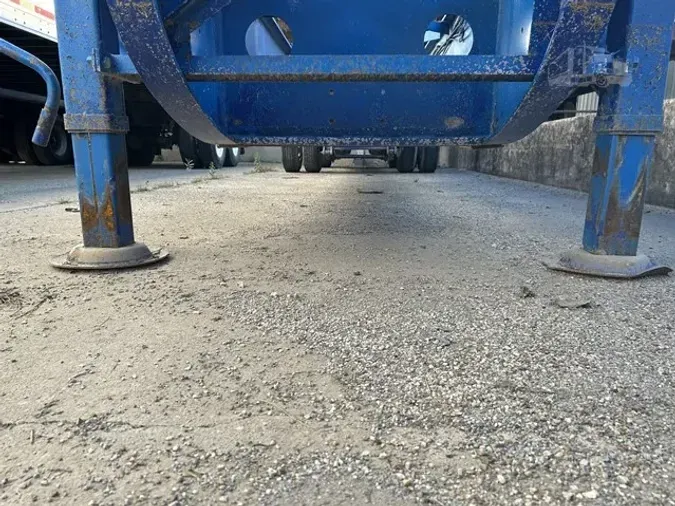 2005 REINKE SAND CHASSIS