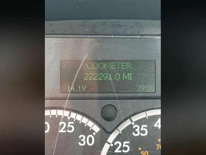 2022 FREIGHTLINER/MERCEDES M2 106