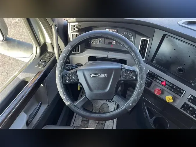 2020 FREIGHTLINER CA126