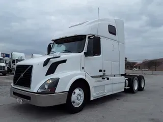 2016 Volvo VNL64T