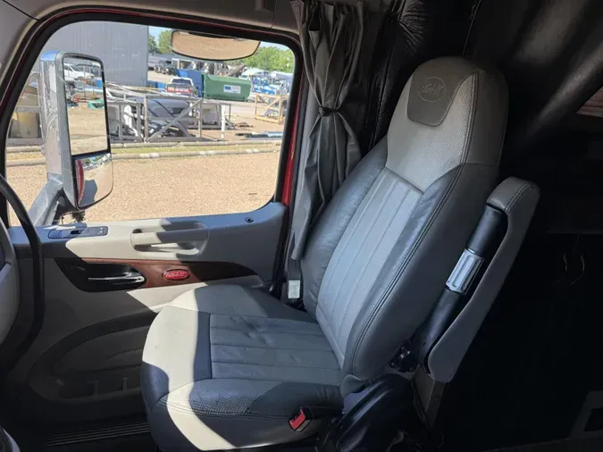 2018 Peterbilt 579