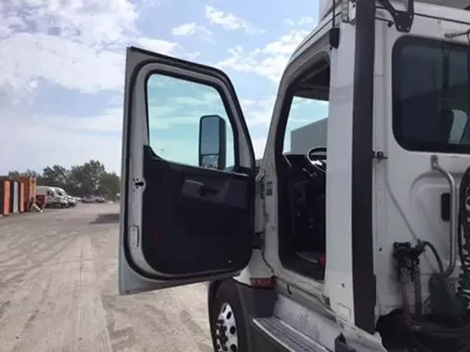 2019 Freightliner Cascadia