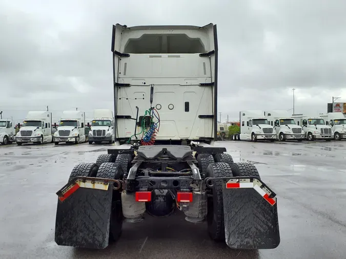 2019 NAVISTAR INTERNATIONAL LT625 SLPR CAB