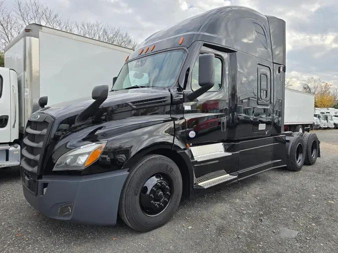 2021 FREIGHTLINER/MERCEDES NEW CASCADIA PX1266460af18e6eabdf7337ba72b66df1f7fb9