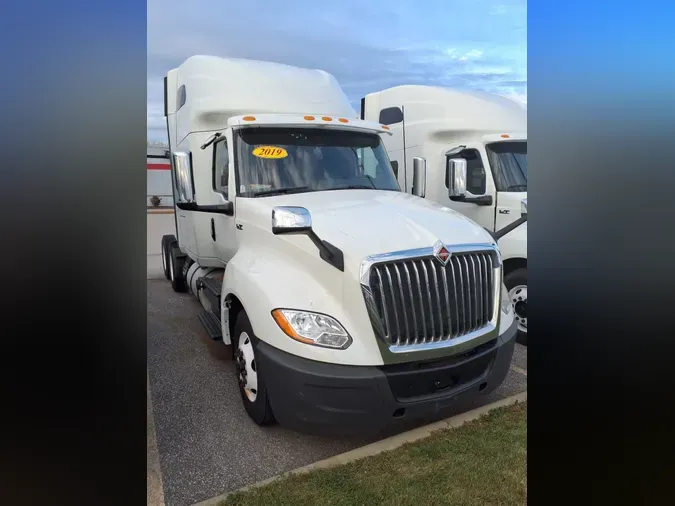 2019 NAVISTAR INTERNATIONAL LT625 SLPR CAB60b01e0b1c2e9b3ce31e6ee64cb89684