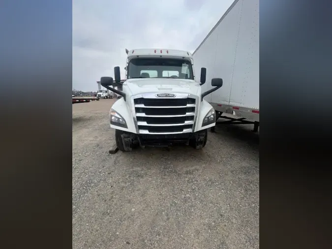2021 FREIGHTLINER NEW CASCADIA PX12664