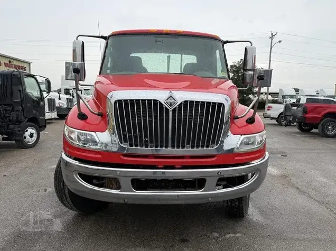 2009 INTERNATIONAL DURASTAR 4400