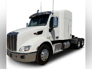 2022 Peterbilt 579