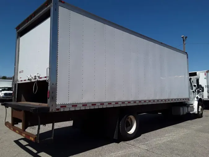 2018 FREIGHTLINER/MERCEDES M2 106