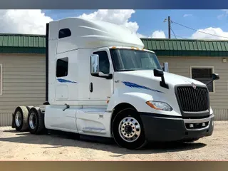 2019 INT LT625 6x4