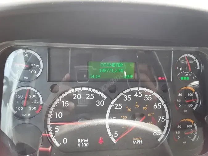2019 FREIGHTLINER/MERCEDES M2 106