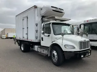2016 FREIGHTLINER M2