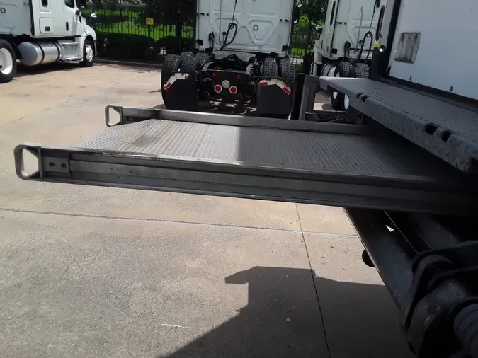 2019 NAVISTAR INTERNATIONAL 4300
