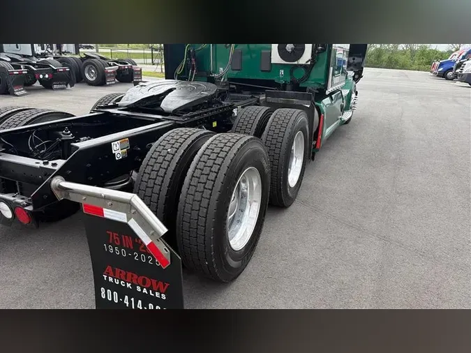 2021 KENWORTH T680