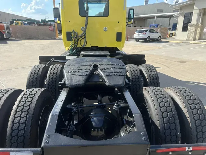2021 Peterbilt 579