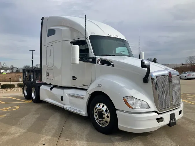 2021 Kenworth T680