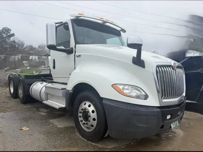 2020 International LT62560de9389aea6c334787f5eebb283e3cd