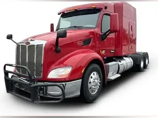 2022 Peterbilt 579