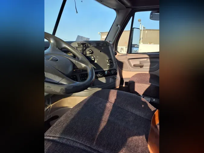 2017 FREIGHTLINER CASCADIA 125