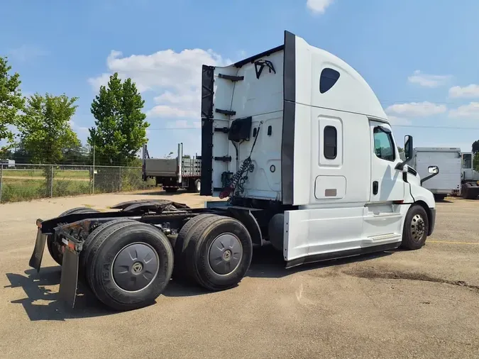 2020 FREIGHTLINER NEW CASCADIA PX12664