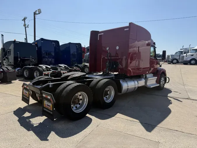 2022 Peterbilt 579