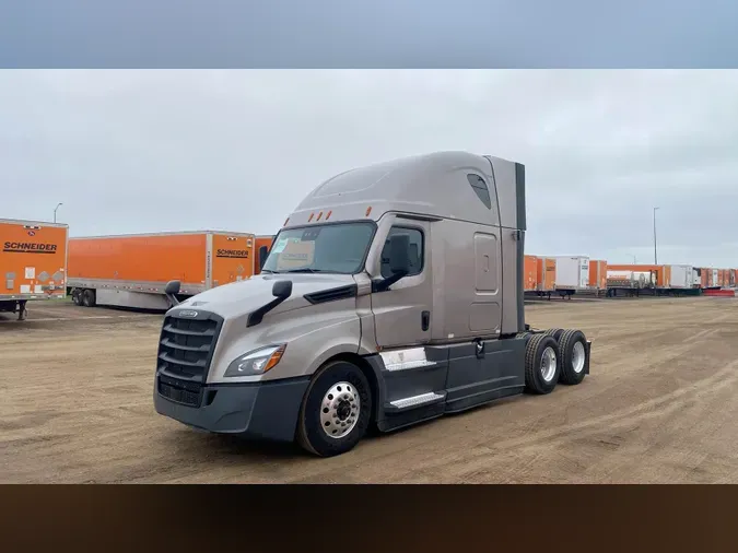 2024 Freightliner Cascadia 126