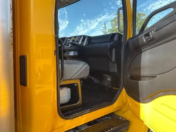 2018 Hino Truck 268