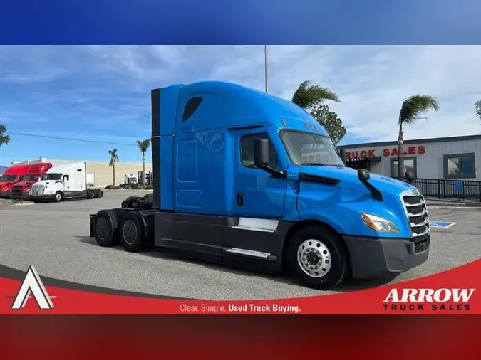 2021 FREIGHTLINER CA126