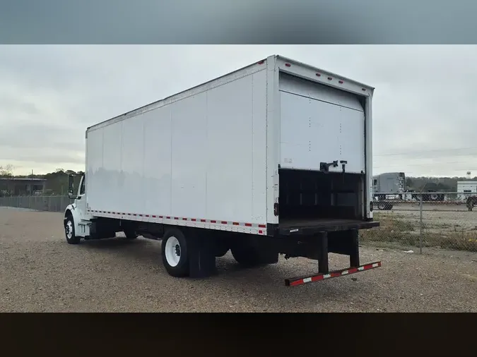 2017 FREIGHTLINER/MERCEDES M2 106