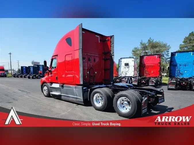 2022 FREIGHTLINER CA126