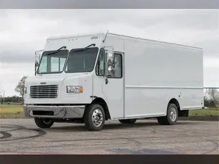 2022 Freightliner MT45