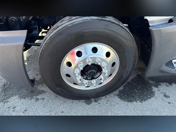 2022 INTERNATIONAL LT