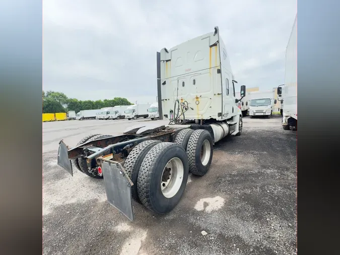 2018 FREIGHTLINER/MERCEDES CASCADIA 125