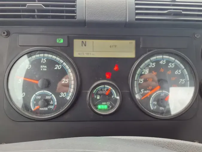 2019 FREIGHTLINER/MERCEDES CASCADIA 113610042a59bf219002a77d9a65b9674ac