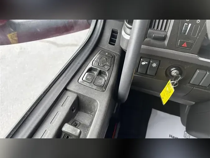2021 VOLVO VNL760