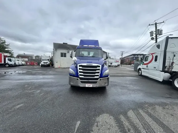2019 FREIGHTLINER NEW CASCADIA PX12664