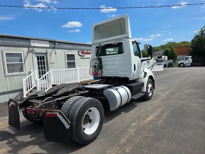2020 NAVISTAR INTERNATIONAL RH613 DAYCAB S/A