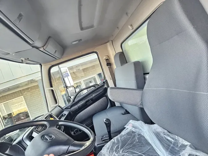 2017 HINO 338610d46cbb81eb286724493183b4fdfb8