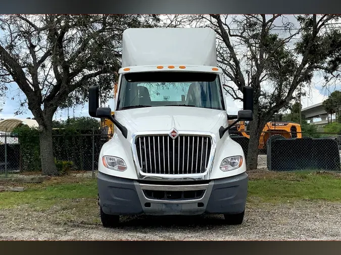 2019 INT LT625 6x4