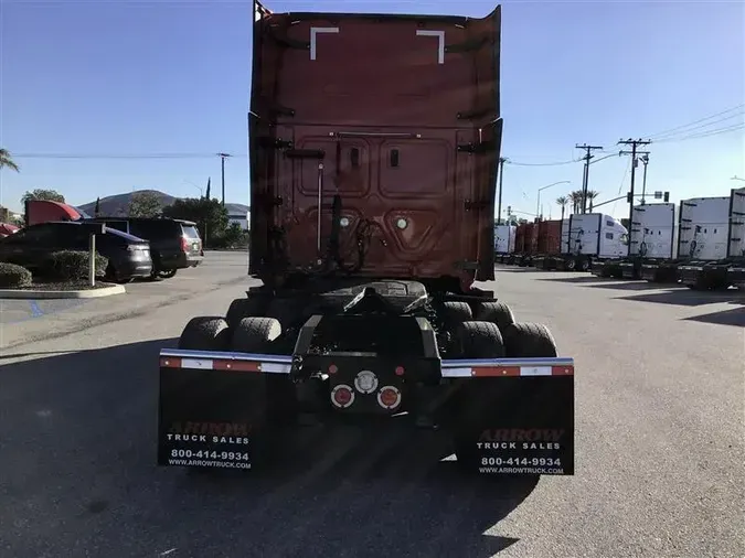 2021 FREIGHTLINER CA126